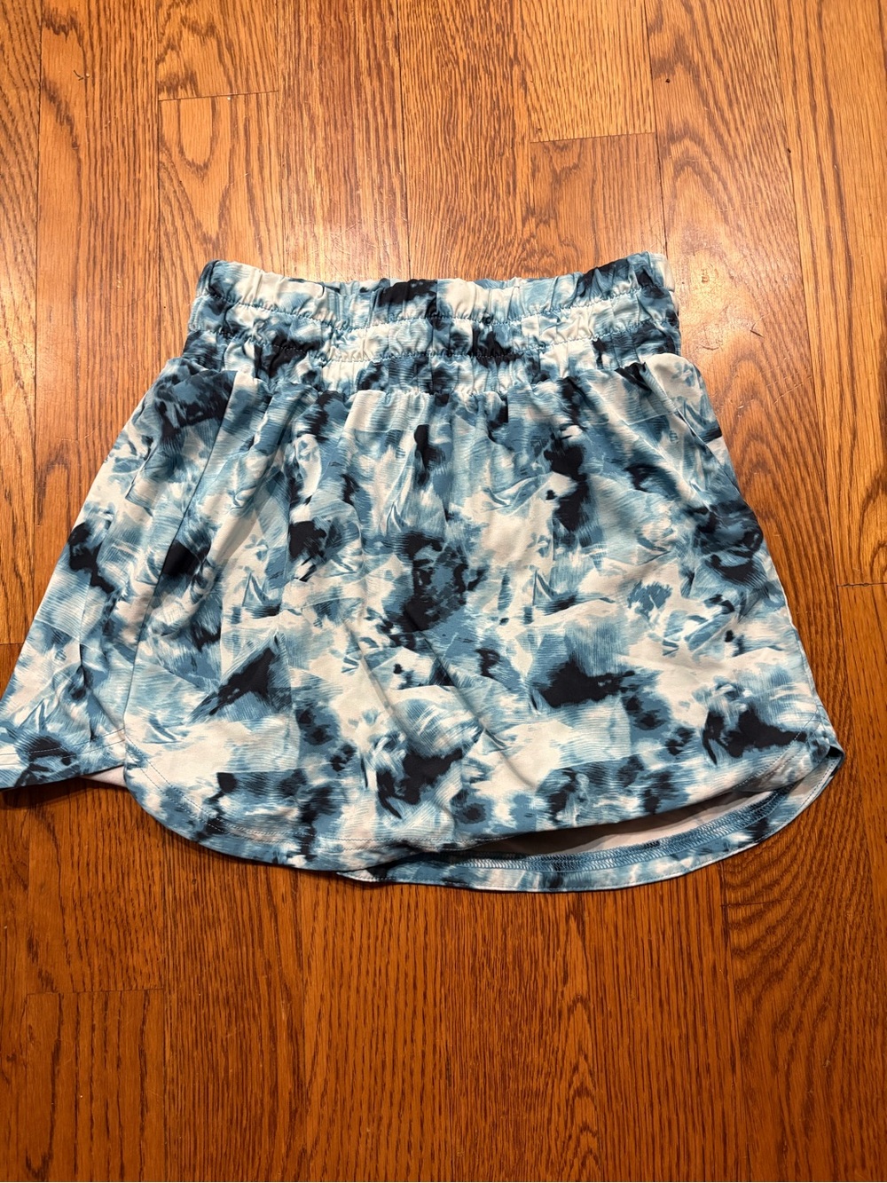 ZELLA Blue & White Tie-Dye Active Skort